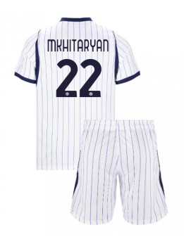 Otroški Nogometna dresi replika Inter Milan Henrikh Mkhitaryan #22 Gostujoči 2026-27 Kratek rokav (+ hlače)